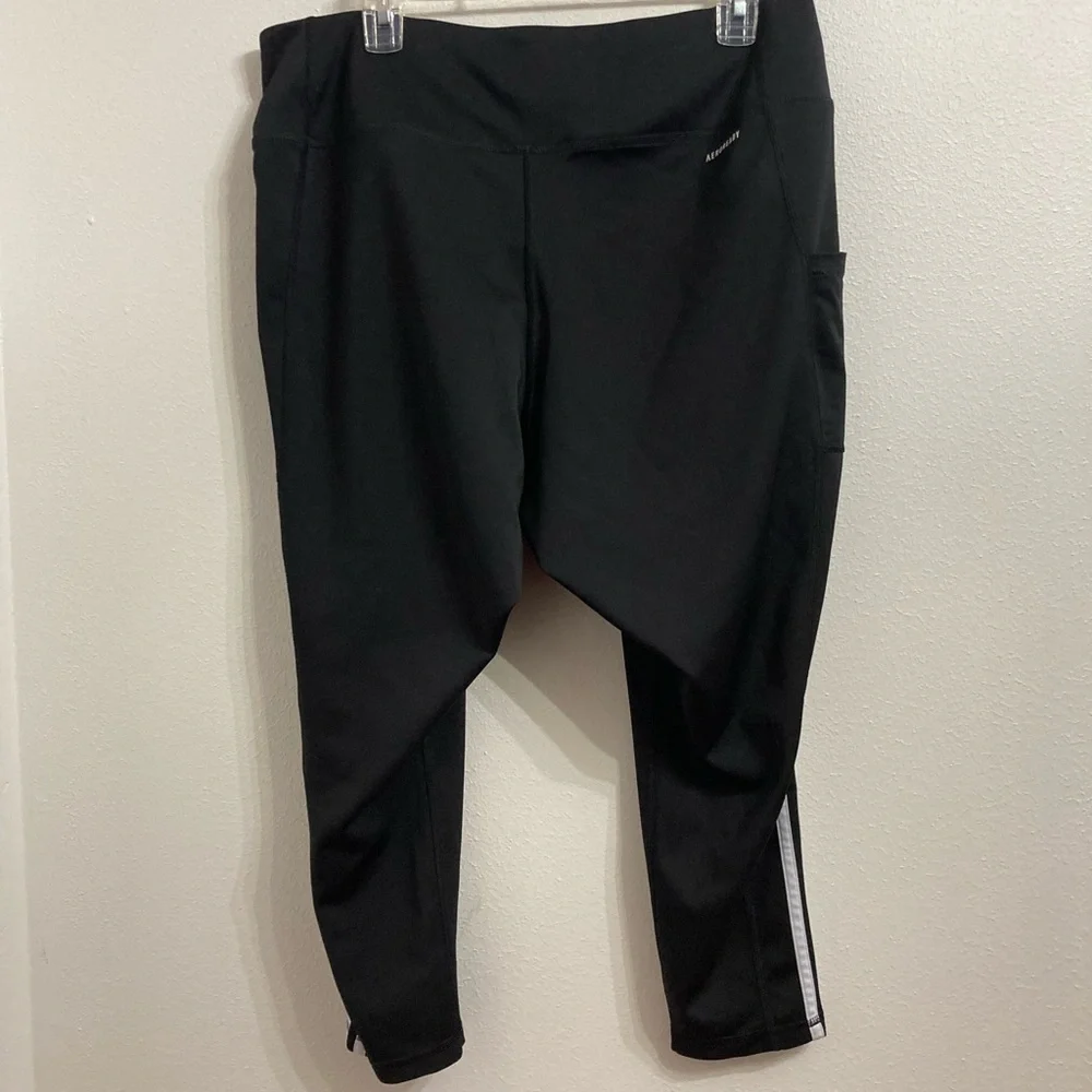 EUC Adidas Aeroready Black Athletic Leggings with White Stripes Size: 2X - Picture 5 of 11